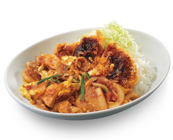 【食べごたえ◎】肉×肉×卵の“全力メシ”『肉ライス』　かつやロースカツ×肉たま炒め、ご褒美メシが10万食限定で登場
