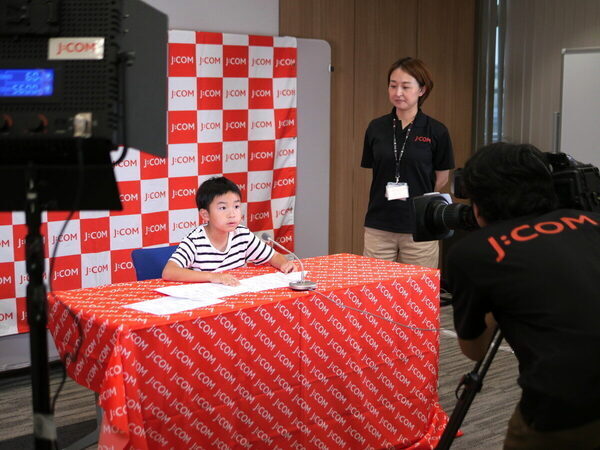 「間違えてもいい、その次が大事」現役アナウンサーの助言が刺さりまくり！小4息子が震えながら挑んだ“本気のお仕事体験”