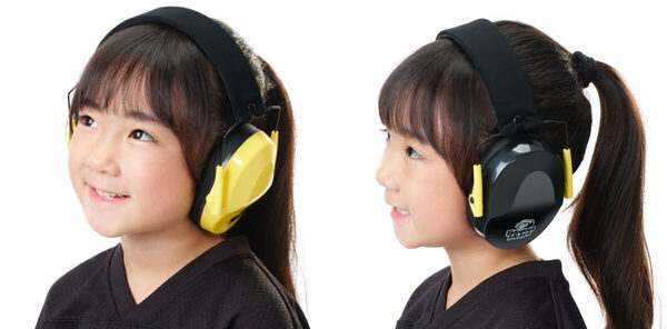 フェス・ライブ・スポーツ観戦での大きな音から子どもの耳を守る！ キッズ用聴覚保護イヤーマフが登場