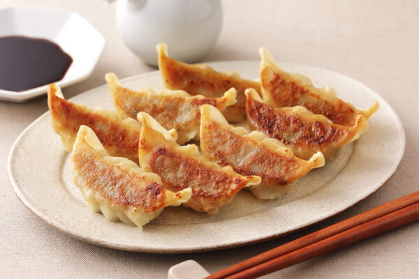 できたての餃子を食べた娘が感動したワケとは⁉ 子どもの発想に驚き「ママ、今日のご飯は“おしゃべりするやつ”？」