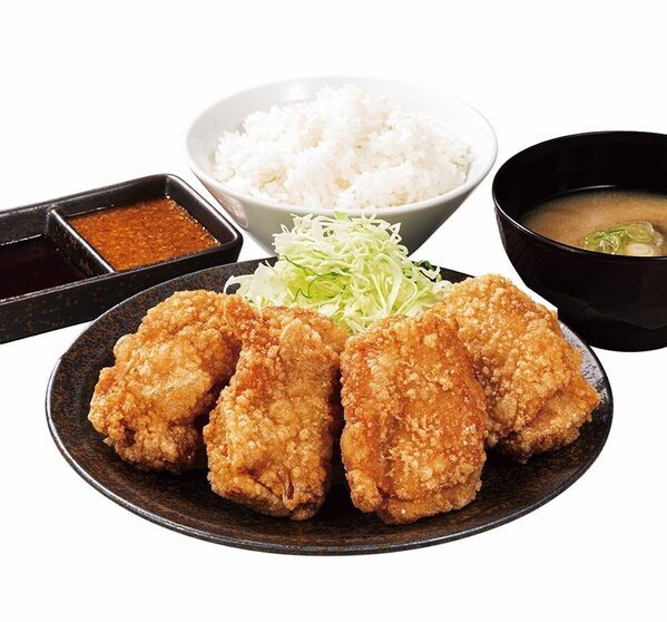 年末祭りが始まる！【3日間だけ】からあげ定食が“200円引き”!? からやまの年末大感謝祭が神コスパすぎる