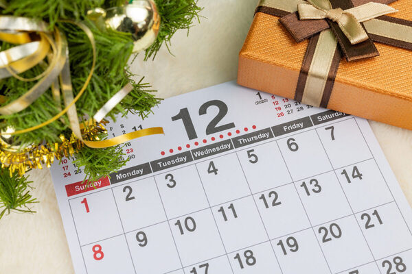 実は12月には「みんなが大好きなモノ」が存在しません！ クリスマスも年末もあるのに…知って驚く“12月の不思議”