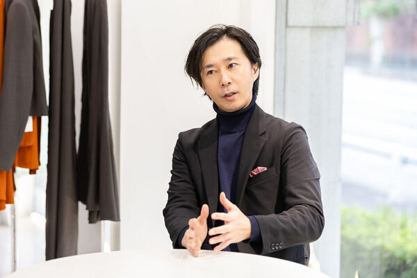 「ターバンを被りなさい」桂由美から言われて！カツラユミインターナショナル社長 鞍野さん、ykFデザイナー飯野さんインタビュー