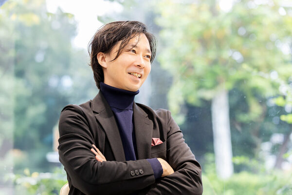 「ターバンを被りなさい」桂由美から言われて！カツラユミインターナショナル社長 鞍野さん、ykFデザイナー飯野さんインタビュー