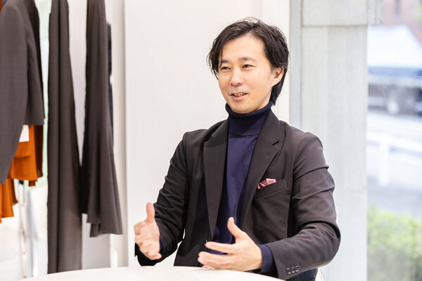 「ターバンを被りなさい」桂由美から言われて！カツラユミインターナショナル社長 鞍野さん、ykFデザイナー飯野さんインタビュー