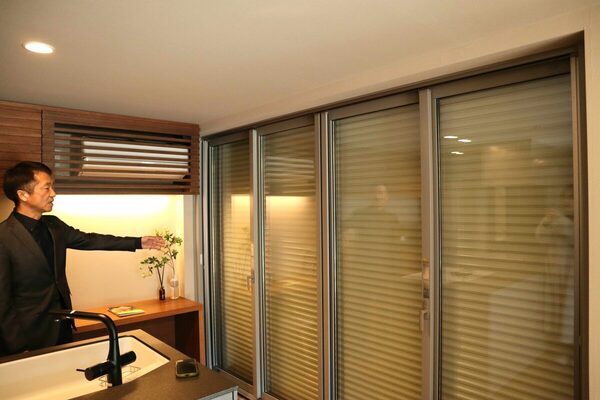 こういう家は狙われる。あなたの実家は大丈夫？ 今すぐやるべき4つの「空き巣・強盗対策」を専門家に聞いた