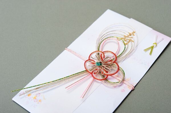 両家を交えた結納を終え、義両親からの結納金を確認してみると…【衝撃の事実にトリハダが立つ話】