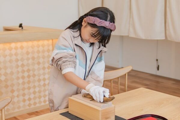 有名お菓子から真珠まで！【三重県】で親子一緒に楽しめる♪工場見学・体験スポット7選《一挙公開》