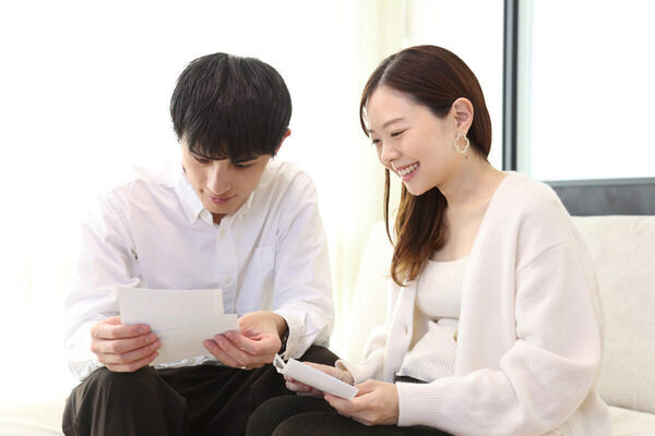 妊娠検査薬を見せたら「やっぱりね！」 はじめて号泣姿を見せた夫も……妊娠報告したときのパートナーの反応