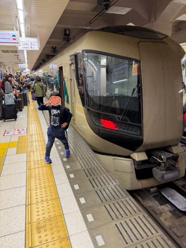 【車なし、荷物はリュックだけ】特急リバティで行く父子キャンプに初挑戦。SL大樹が見えた！買い出しも焚火もふたりで…