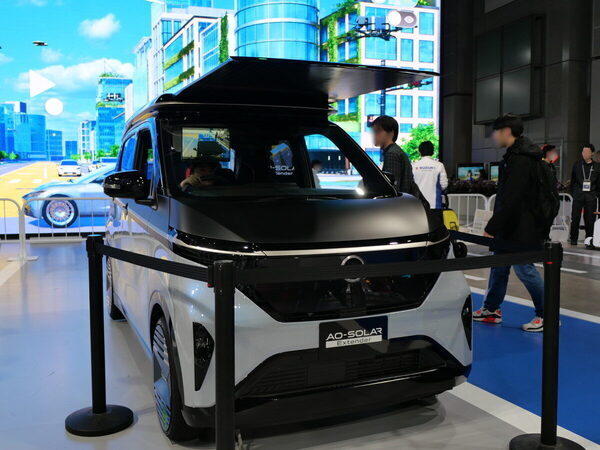 牛のフンで走る車に、リアル「ミライドン」!? 101万人が熱狂した【ジャパンモビリティショー2025】に親子で熱狂！