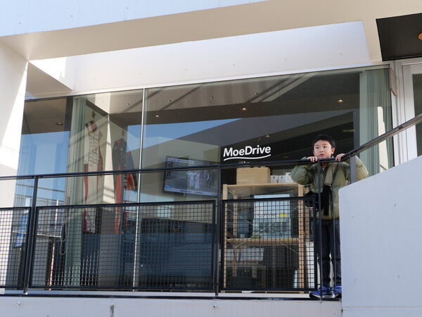 小4息子が絶叫、パパも冷や汗！ゲームとは別次元の本格「運転シミュレーター」が10分550円で体験できちゃった！（東京・八王子市）