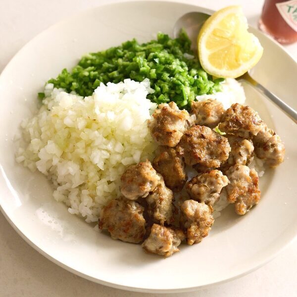 Xで“7940万表示”の大バズり！長谷川あかりの新刊が緊急重版！話題の「のせごはん」旋風