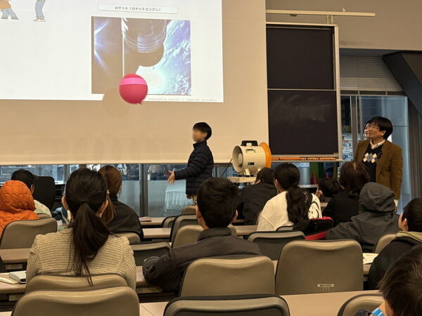 東大でまさかの「タイヤ交換」ガチ体験!? 親子でハマる無料の“工学フェス”が凄すぎた