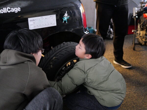 東大でまさかの「タイヤ交換」ガチ体験!? 親子でハマる無料の“工学フェス”が凄すぎた