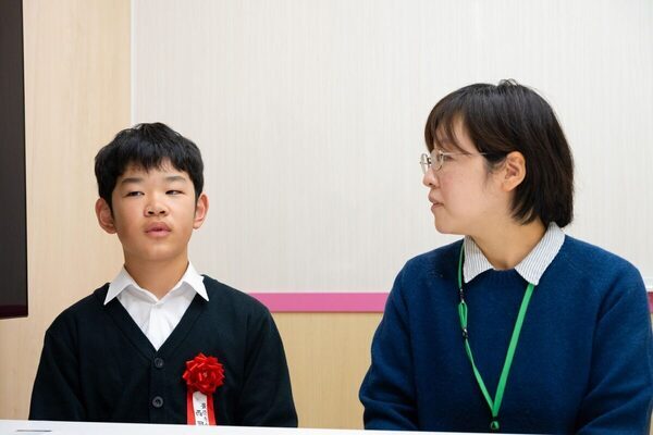 「理系脳」だけの世界じゃない。弟と妹を想って小6が作ったプログラミング作品が、あまりに優しかった【ドコモ未来ラボ】