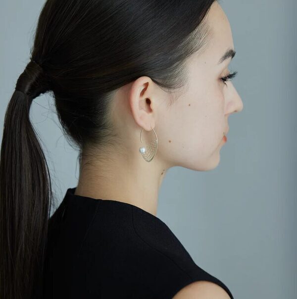 結婚記念日の新定番。宝石に託す「ありがとう」愛を象徴するアニバーサリーストーンのジュエリー