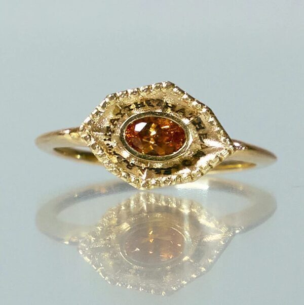 結婚記念日の新定番。宝石に託す「ありがとう」愛を象徴するアニバーサリーストーンのジュエリー