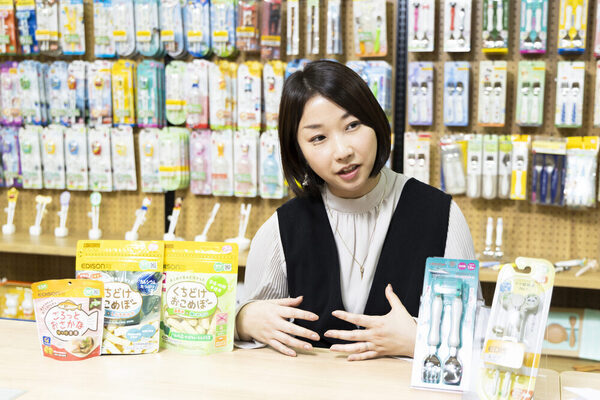 「くちどけおこめぼー」「エジソンのお箸」大ヒット商品を手掛ける大所帯チームをまとめる二児の母が、家でも職場でも意識していること