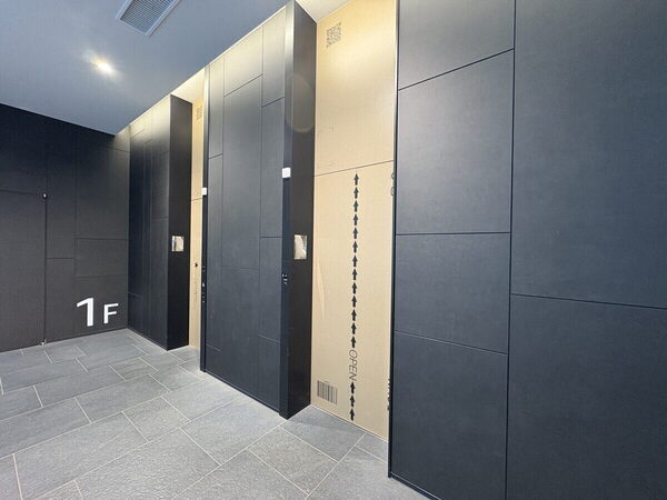 「棚が走る」に衝撃！ Amazon物流拠点に親子で潜入、ロボティクスの現場で知った超速配送のヒミツ