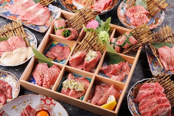 【全80種以上食べ放題が1,990円！】名古屋駅前「焼肉ジャック」、平日16時・1日5組限定“衝撃の半額キャンペーン”開催！