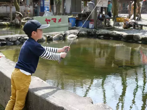 【埼玉・神奈川・東京】小学生にも「釣れた！」親子でハマった、食べて遊べる1日プラン。おすすめ釣り場5選