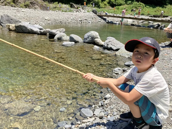 【埼玉・神奈川・東京】小学生にも「釣れた！」親子でハマった、食べて遊べる1日プラン。おすすめ釣り場5選