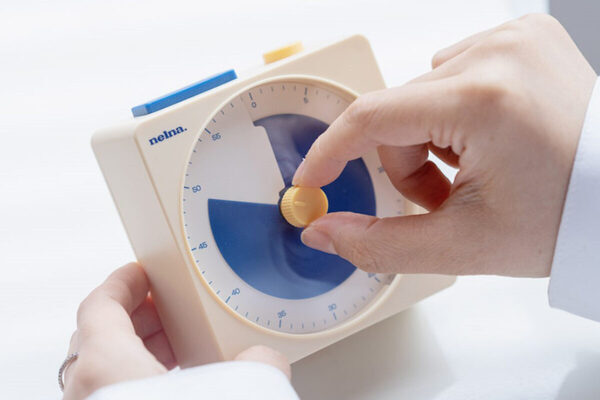 「早くしなさい！」のバトル終了⁉ 制限時間が一目でわかるから子供の行動が変わる！集中力を削がない超静音設計の視覚的タイマー