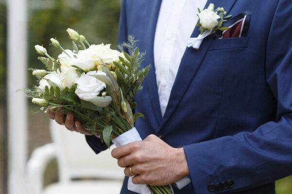 こんなに小さくて可愛いなんて衝撃！ 憧れのベビージュエリー は「小さなムーンストーンが入ったプラチナのリング」