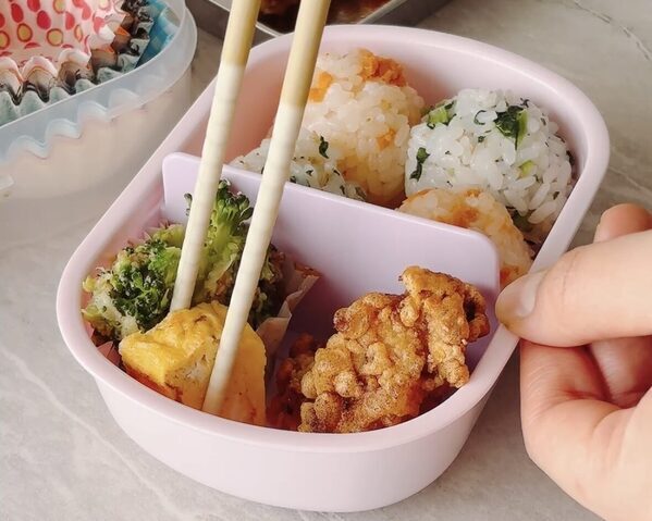 【そのお弁当、大丈夫？】子どもを守るお弁当の食中毒対策、準備から詰め方までしっかり解説