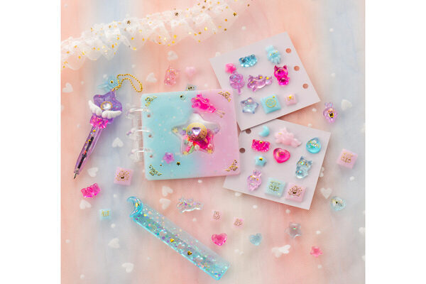 小学生に大流行「ぷっくりシール」が家で作れる！学研の新作キットが凄すぎる。UVライト不要＆シール帳も手作りして友だちと交換！