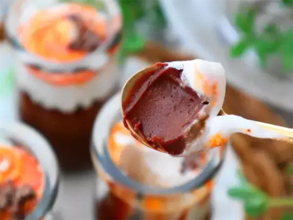 限定野菜ジュースがスイーツに変身!? 【KAGOME野菜生活100】北海道産 旬にんじんmixで野菜も摂れるおいしいレシピ♪