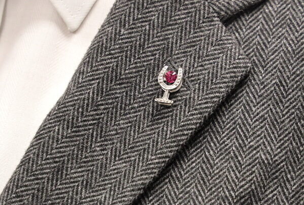 暑さから子どもたちを守る。マイナビが甲府市の教育現場にエアコンを支援！甲府市役所で受納式開催