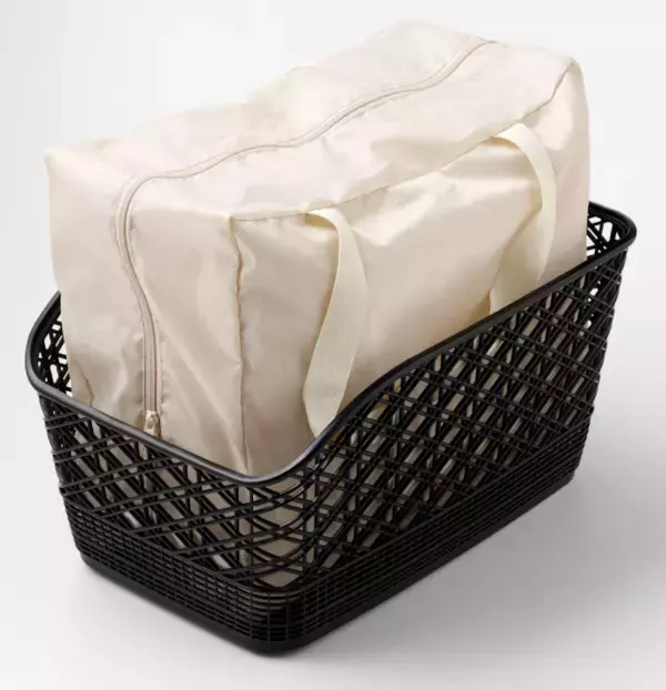 ママたちの声から生まれた！ニトリの“6つ折り”お昼寝布団が革命的。自転車かごにスッポリ＆雨OKの、送迎ストレス解消神アイテム！