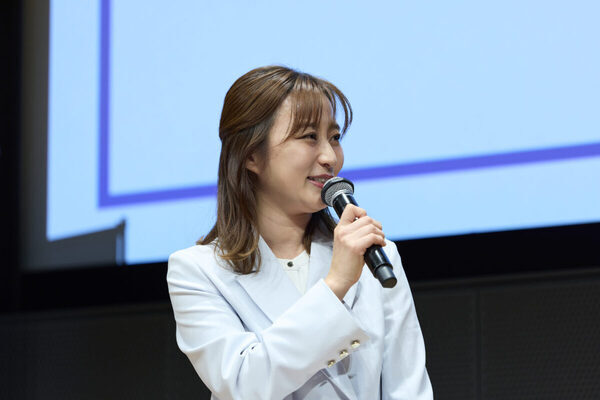 目は脳の一部、目はもっとも外にさらされた脳。3児のママ 枡田絵理奈さん「将来的な子どもの視力が心配」