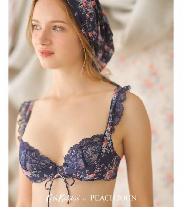【禁断のコラボ】PEACH JOHN×Cath Kidstonが描くノスタルジックな花々に抱かれる、可愛い“誘惑”ランジェリー