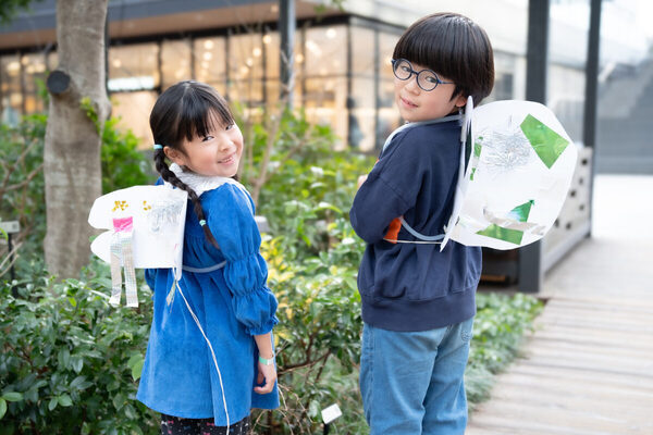 “背中に羽”で春の生き物になりきり！花粉を気にせず、室内で思いきり遊べるイベントがPLAY! PARKで開催
