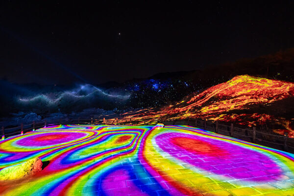 動く地獄を歩く!? 雲仙の夜に妖怪が現れる没入型イベントがすごい
