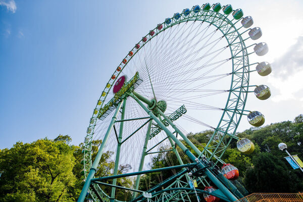 東京サマーランドが3/20オープン！1日中遊べ尽くせる屋内プールで春から水遊びが楽しめる
