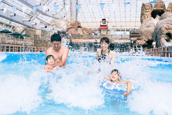 東京サマーランドが3/20オープン！1日中遊べ尽くせる屋内プールで春から水遊びが楽しめる