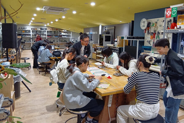 女子小中学生がSTEM分野の魅力に触れる！東京都で「キラリ☆サイエンスFes!」を初開催