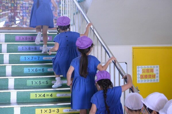 「小1プロブレム」を軽減する手助けに。年長さんがひと足早く“1年生”を体験する、千葉県松戸市の入学前支援イベントをレポート