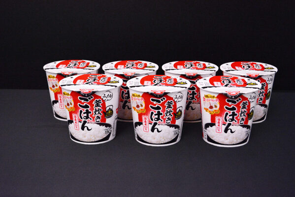 夢グループの石田社長と保科有里さんが登場！「社長～、お高いんじゃないですか～？」も披露【日清食品 新商品発表会】