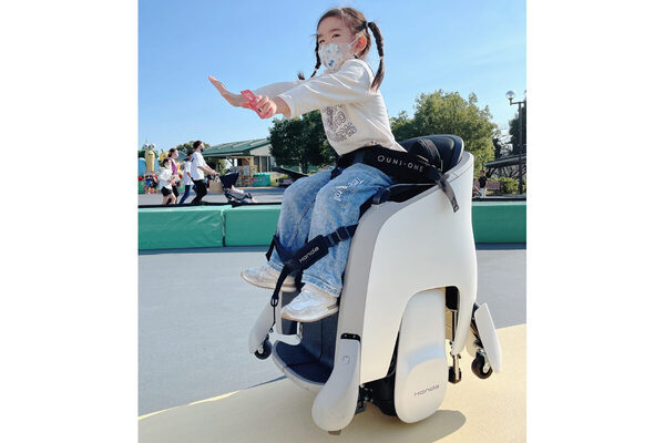 【3日間限定】ロボの乗車・子ども向け「Vtuberアバターづくり」体験ができる！新宿で「スマートシティフェスタ2026」開催