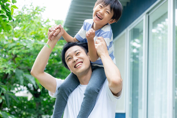 「母子家庭で育ち父親を知らない」僕がパパになって…手探りの育児を全肯定してくれる妻の言葉