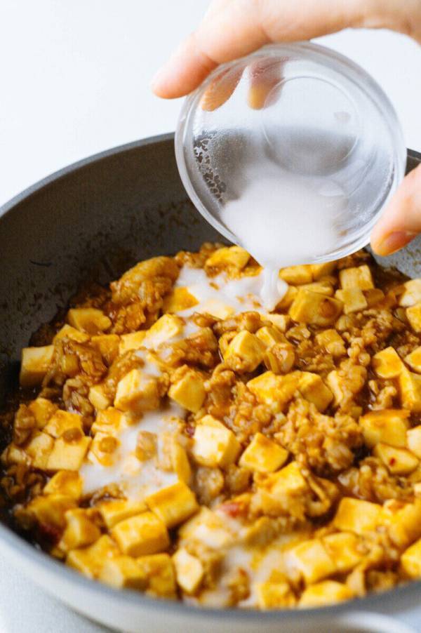 麻婆豆腐をお弁当に⁉ 朝チンして弁当箱に詰めるだけなのにベチャッとしない理由、教えます