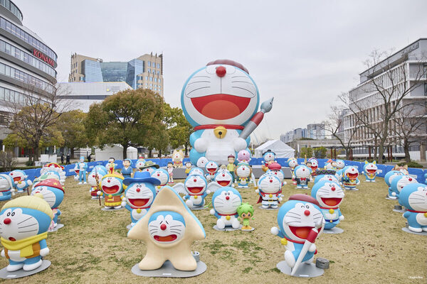 高さ12mの巨大ドラえもん出現！史上最大級の100%ドラえもんパークが有明で開幕