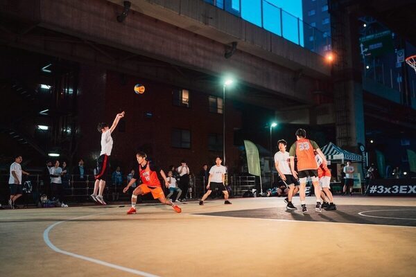 プロ選手に教えてもらえるバスケ体験・パルクール体験が全部無料！東京・浜町の無料スポーツイベント