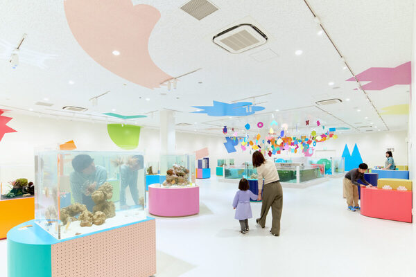 「触れたら危険？」毒を持つ生きもの30種が集結…ニフレルに“禁断ゾーン”誕生！