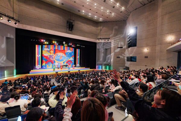 「まぜたらまぜたらなに色なるかな…」の「どこでもジャンボリー！」が東京・大阪でコンサート開催が決定